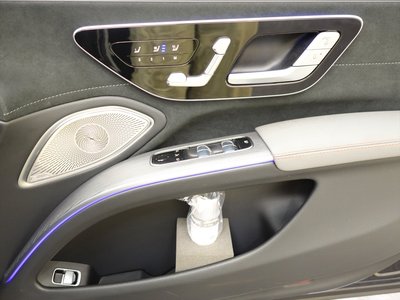 صورة مصغرة 24 لـ 2022 Mercedes-BENZ EQS