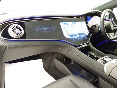 صورة مصغرة 18 لـ 2022 Mercedes-BENZ EQS
