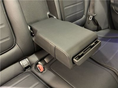 صورة مصغرة 20 لـ 2023 MERCEDES-BENZ C-CLASS