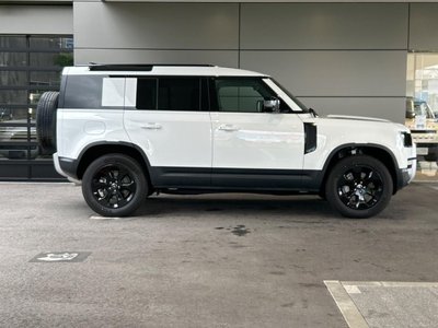 2025 LAND Rover DEFENDER — миниатюра 30