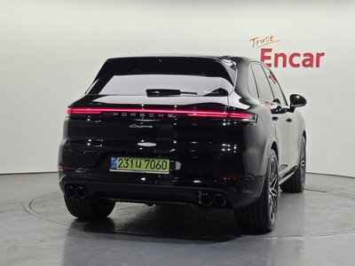 PORSCHE CAYENNE - 3