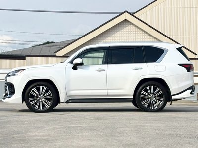 LEXUS LX - 7