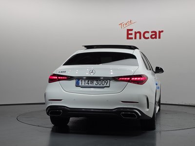 2025 Mercedes-BENZ C-CLASS — фото 4