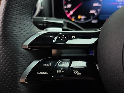 2025 Mercedes-BENZ C-CLASS 缩略图 22