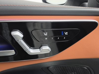 2025 Mercedes-BENZ C-CLASS 缩略图 32