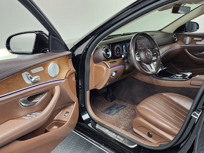 MERCEDES-BENZ E-CLASS - 10