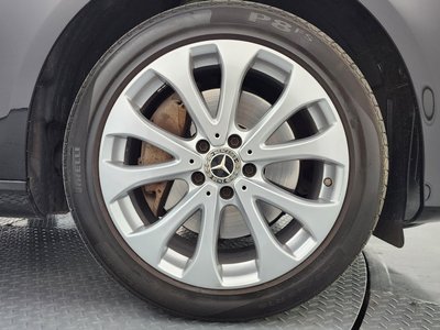 MERCEDES-BENZ E-CLASS - 6