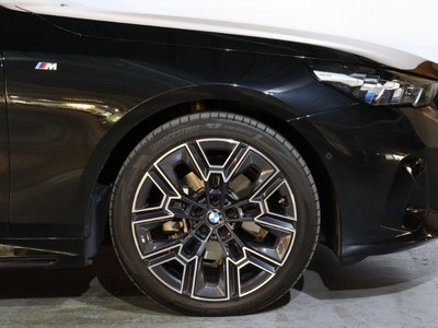 BMW 5 SERIES TOURING - 10