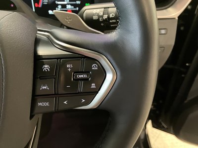 صورة مصغرة 23 لـ 2025 Lexus GX