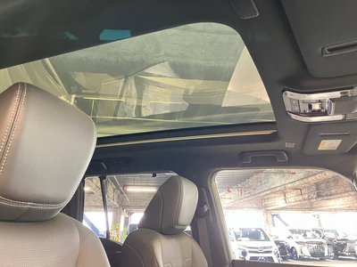 2025 LEXUS GX photo 4