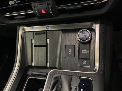 صورة مصغرة 20 لـ 2025 Lexus GX