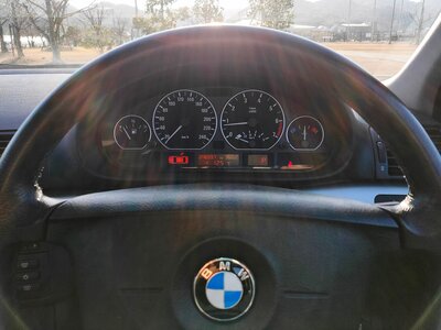 BMW 3 SERIES - 8