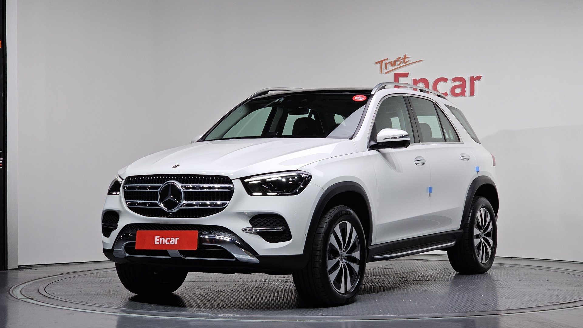 MERCEDES-BENZ GLE - View 1