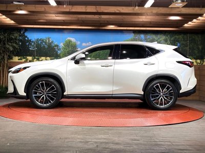 صورة مصغرة 33 لـ 2023 Lexus NX