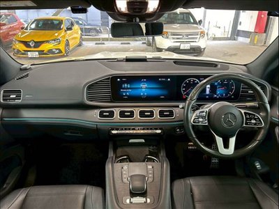 MERCEDES-BENZ GLS - 4