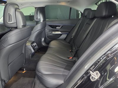 2025 Mercedes-BENZ E-CLASS — миниатюра 12