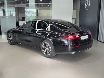 2025 Mercedes-BENZ E-CLASS — фото 5