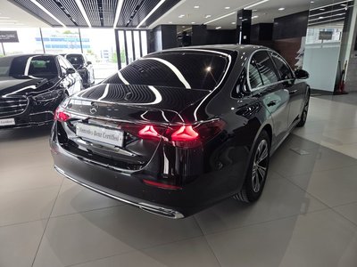 2025 Mercedes-BENZ E-CLASS — миниатюра 16