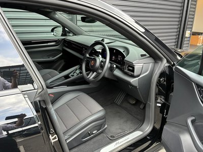 صورة مصغرة 21 لـ 2025 Porsche MACAN