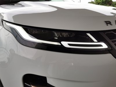 صورة 7 لـ 2023 LAND Rover RANGE ROVER EVOQUE