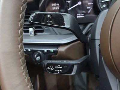2023 Porsche 911 — миниатюра 22
