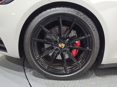 PORSCHE 911 - 6