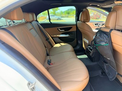 2025 Mercedes-BENZ E-CLASS 缩略图 11