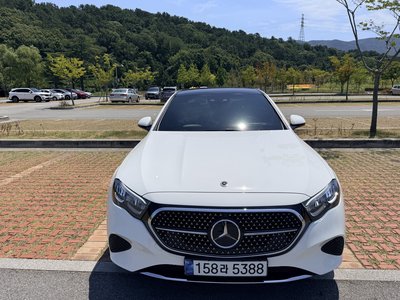 صورة 2 لـ 2025 Mercedes-BENZ E-CLASS