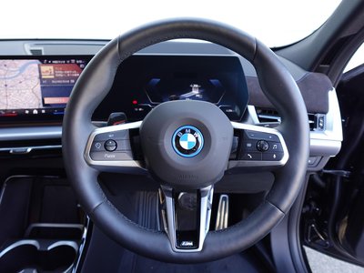 2026 BMW IX2 — миниатюра 39