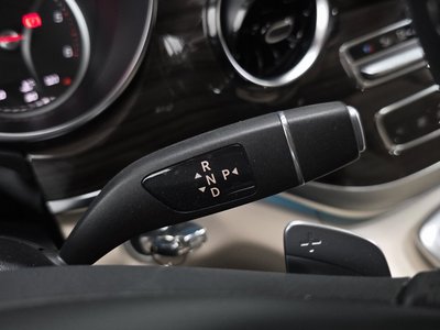 2022 Mercedes-BENZ V-CLASS — миниатюра 13