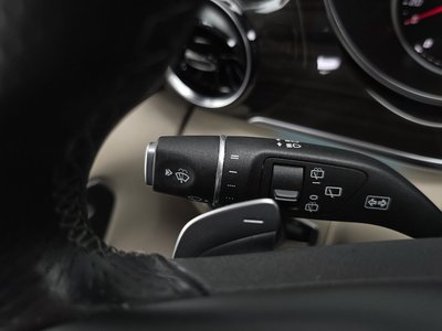 2022 Mercedes-BENZ V-CLASS — миниатюра 29