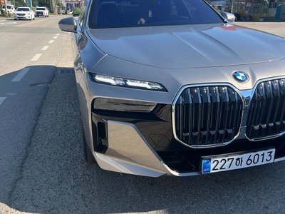 2025 BMW 7 SERIES — фото 4