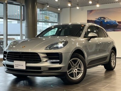 PORSCHE MACAN - 2