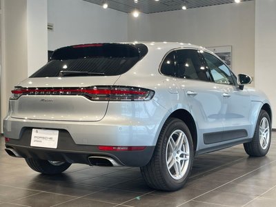 PORSCHE MACAN - 6