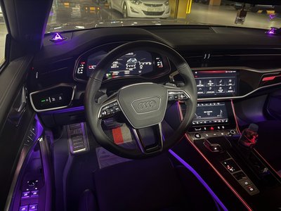 AUDI A7 - 9