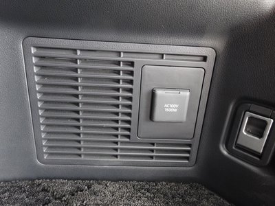 TOYOTA ALPHARD - 9