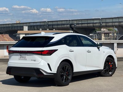 2025 Lexus RX — миниатюра 26