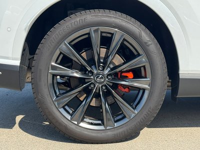 2025 Lexus RX — миниатюра 33