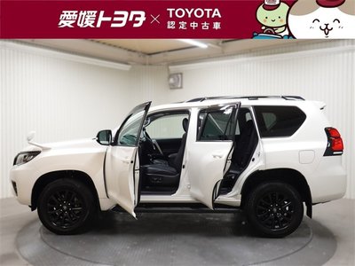 TOYOTA LAND CRUISER PRADO - 3