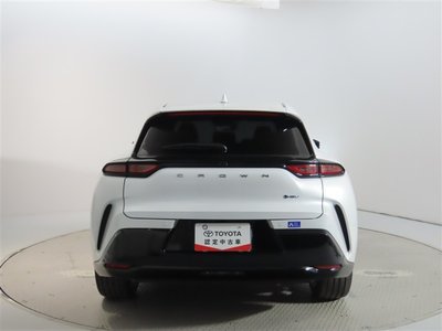 2025 Toyota CROWN SPORT photo 2