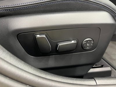 صورة مصغرة 12 لـ 2024 BMW 5 SERIES