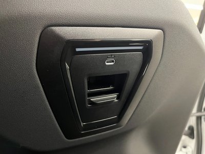 صورة مصغرة 45 لـ 2024 BMW 5 SERIES