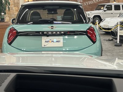 صورة مصغرة 40 لـ 2024 BMW 5 SERIES