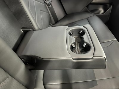 صورة مصغرة 46 لـ 2024 BMW 5 SERIES