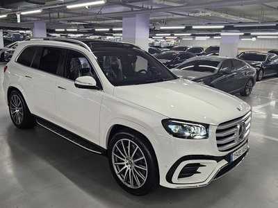 MERCEDES-BENZ GLS - 2