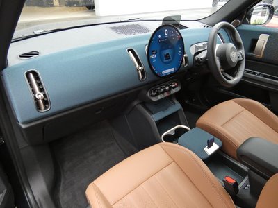 2025 MINI COOPER COUNTRYMAN — миниатюра 30