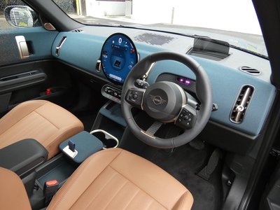 2025 MINI COOPER COUNTRYMAN — миниатюра 26