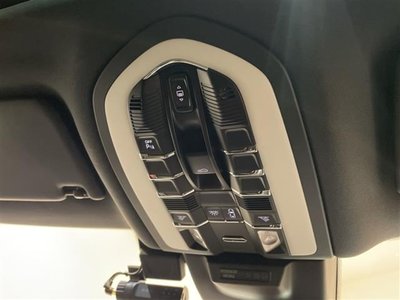 صورة مصغرة 15 لـ 2021 Porsche MACAN