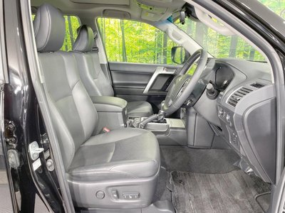 TOYOTA LAND CRUISER PRADO - 9