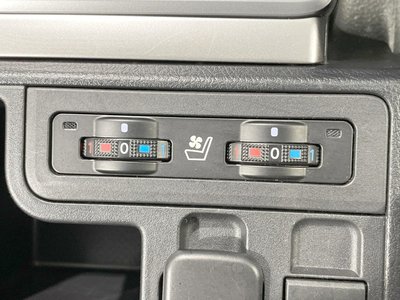 TOYOTA LAND CRUISER PRADO - 7